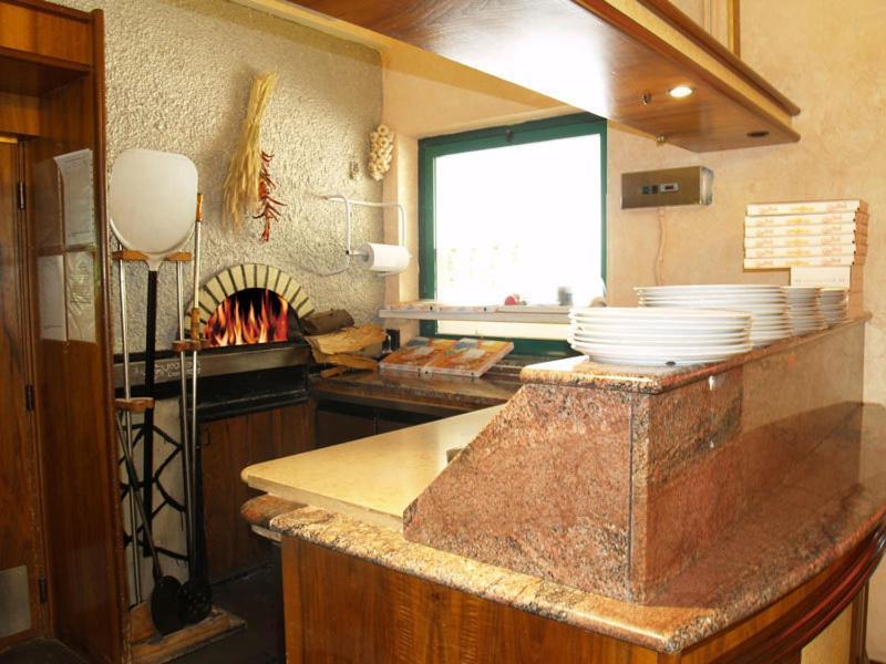 Villa Emma Torbole Sul Garda Luaran gambar