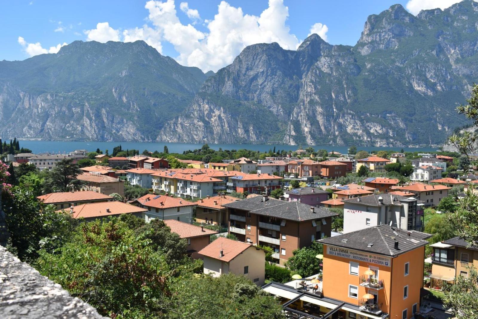 Villa Emma Torbole Sul Garda Luaran gambar
